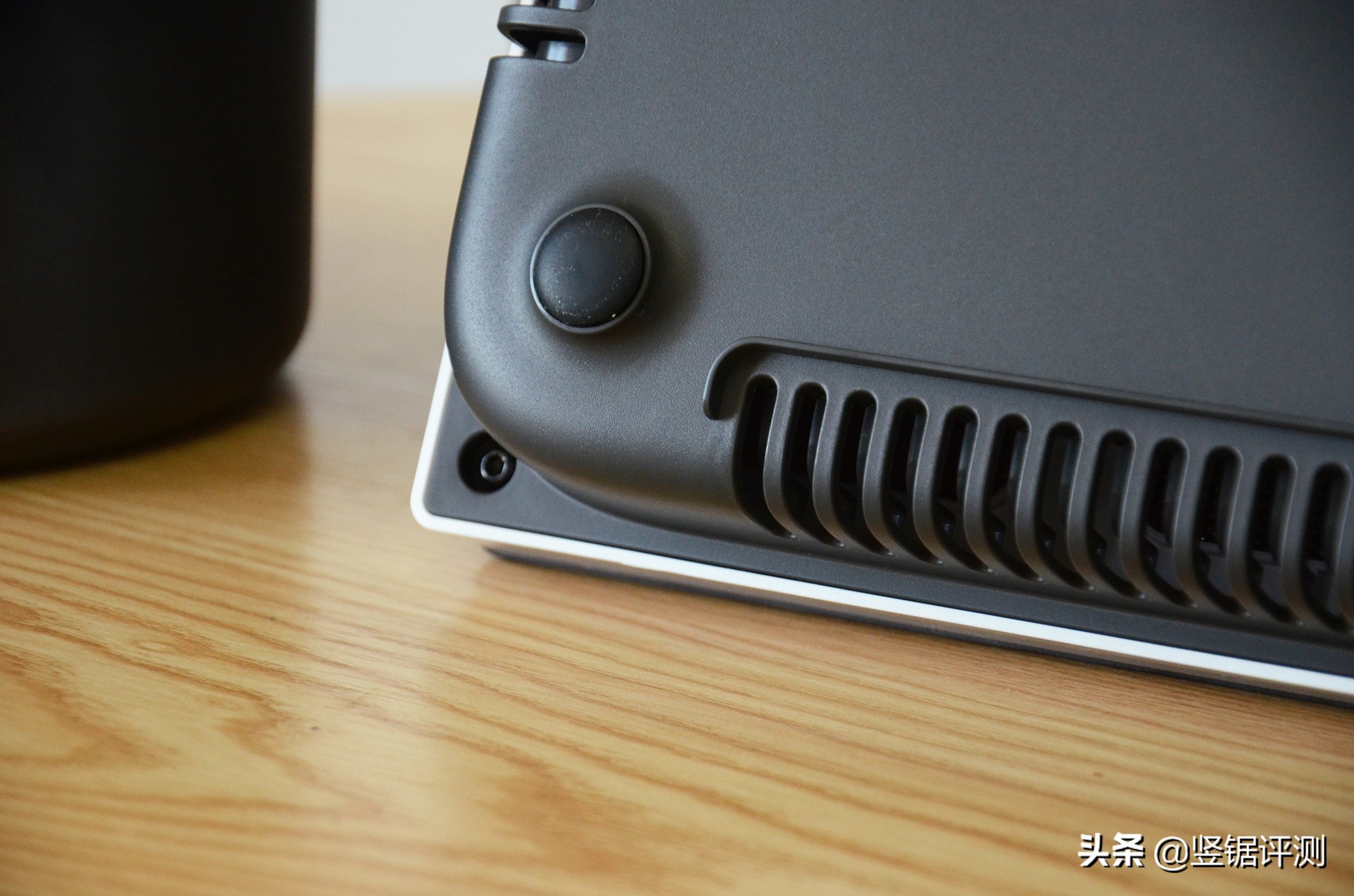 小米“米家电磁炉C1”评测:7挡火力,2100W大功率设计