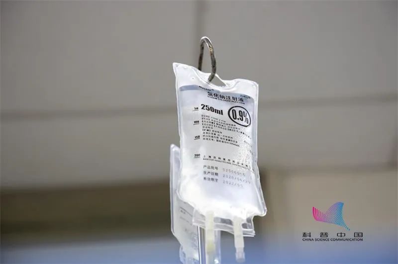 伤口上撒盐能止血吗,伤口上撒盐真的能好吗