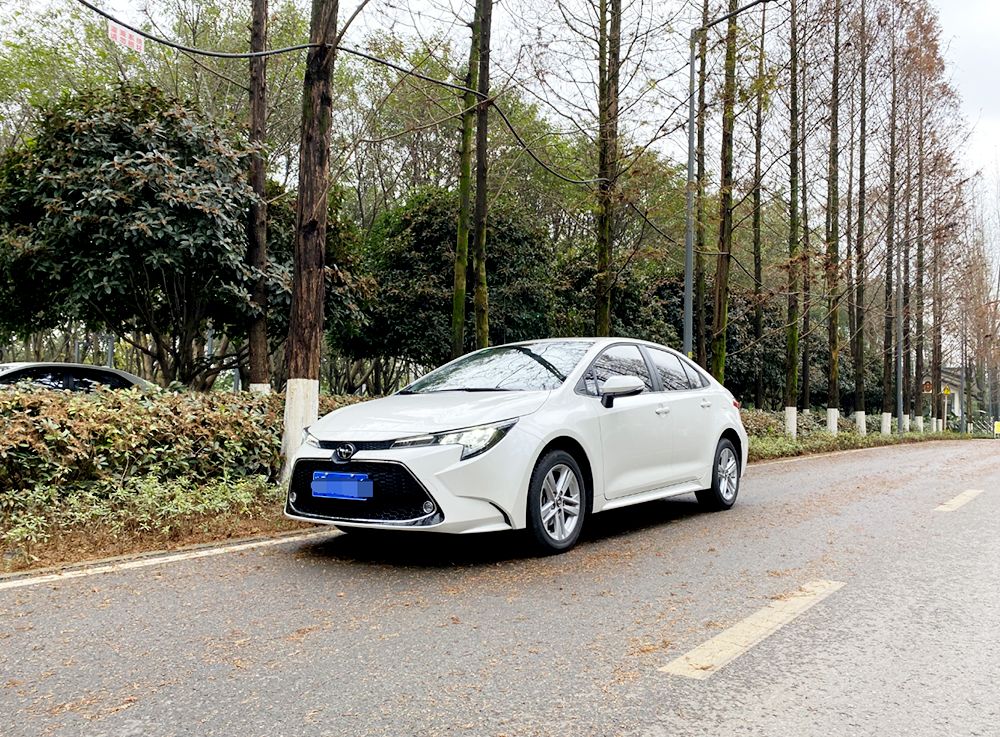 长测丰田雷凌1.2T，驾驶可圈可点，脾气不再中庸