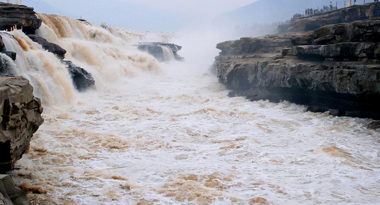 壶口瀑布为什么成为重要景点,壶口瀑布为什么非要去两次