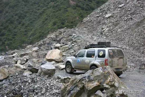 胖哥推荐一款进藏神车25万左右,进藏摩托车150至250公认神车