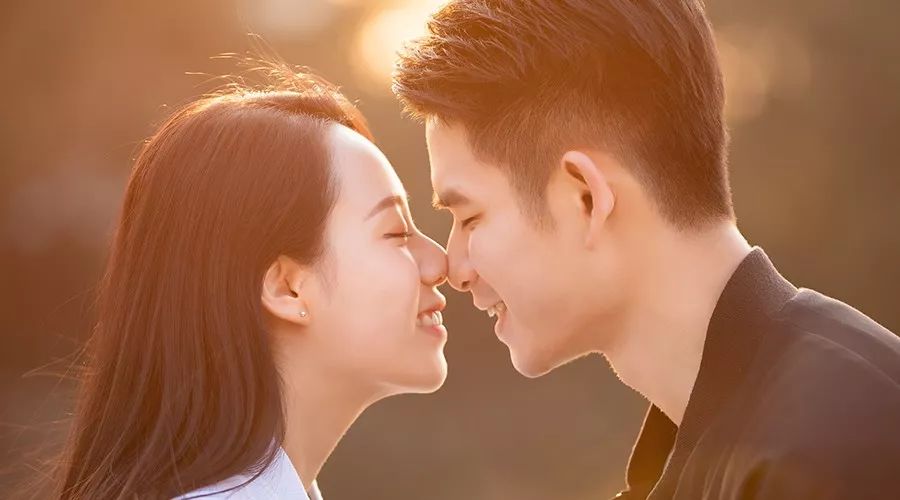 两个人慢慢的陌生了没话说了,两个人没话说了还有必要在一起吗