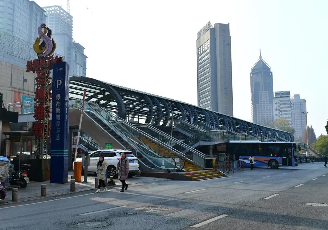 “金斗”变“反斗”，绿都商城到底经历了啥？