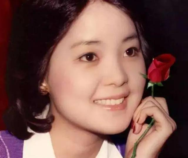 邓丽君成龙林青霞,林青霞邓丽君成龙说家乡话