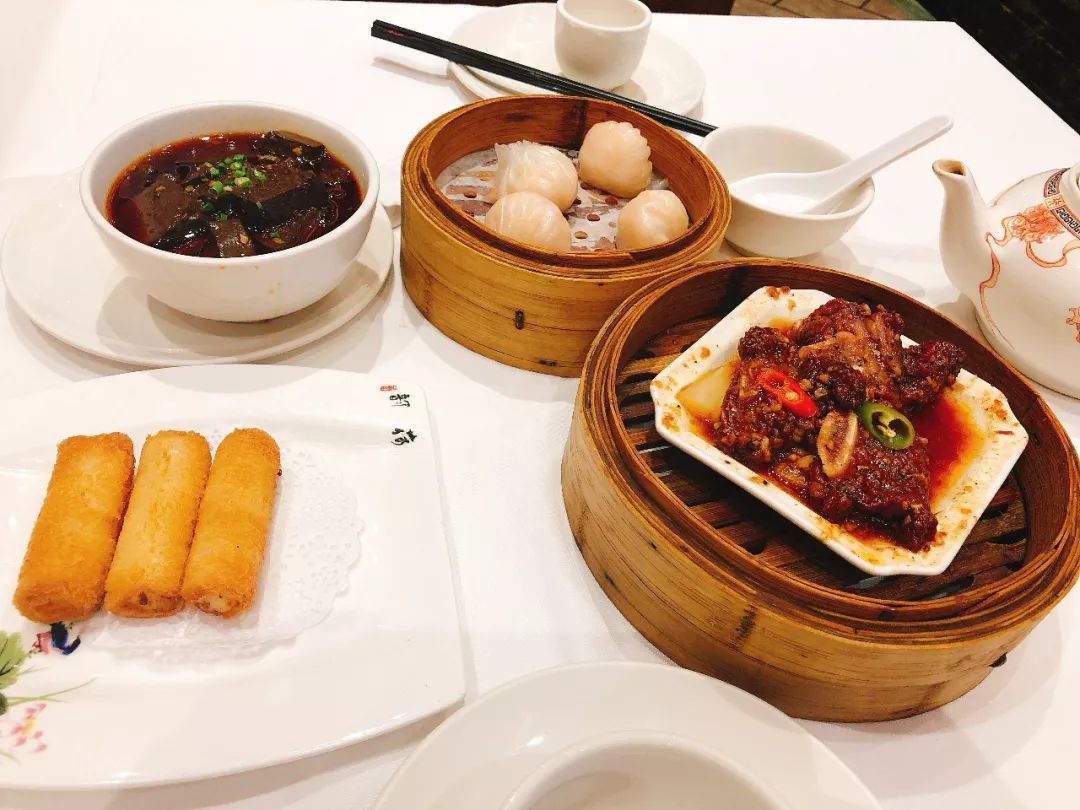 说汉街太迷的，莫走