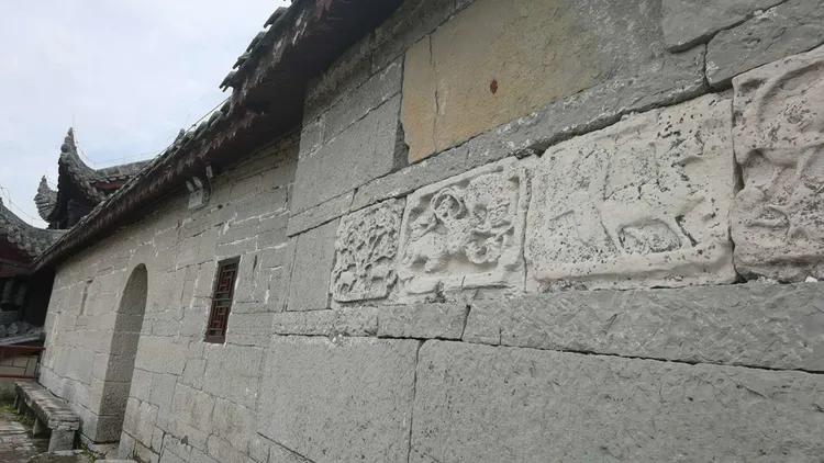 黔南第一山在什么地方,黔南第一山在哪里