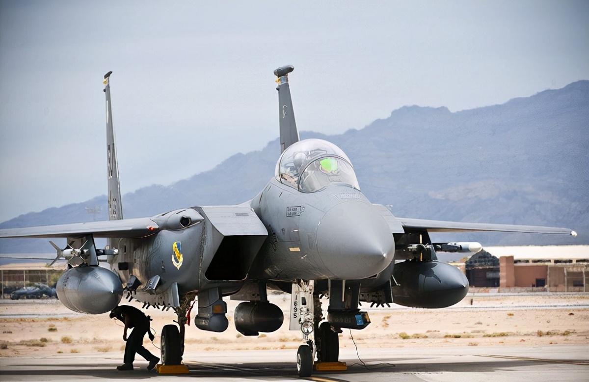 俄罗斯战机使用技术,俄罗斯战机是否先进