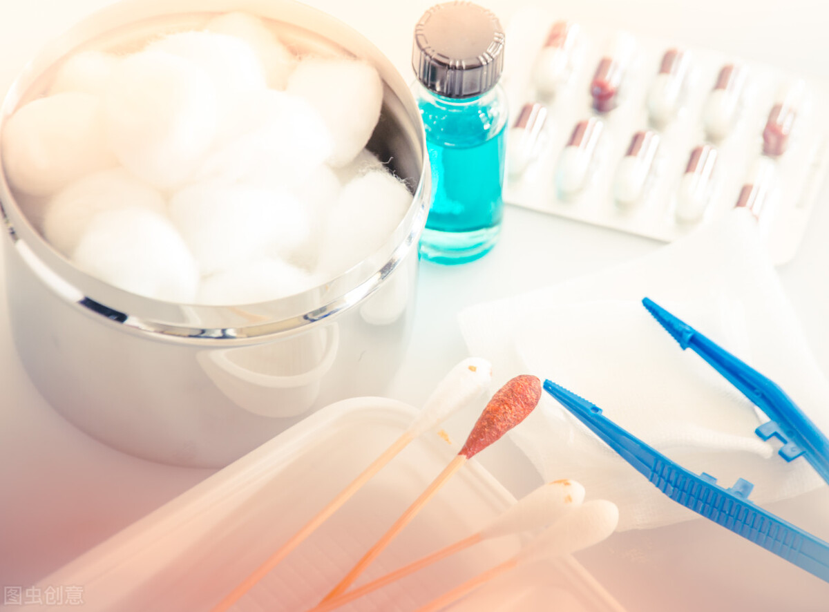 狗狗伤口不缝合几天能愈合,狗狗外伤用什么药愈合伤口