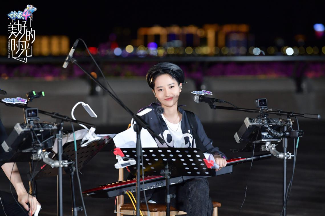 美好的时光蒋一侨唱歌,蒋一侨恼人的秋风完整版