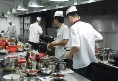 酒店厨师做菜的方法和技巧,酒店大厨手把手教学视频