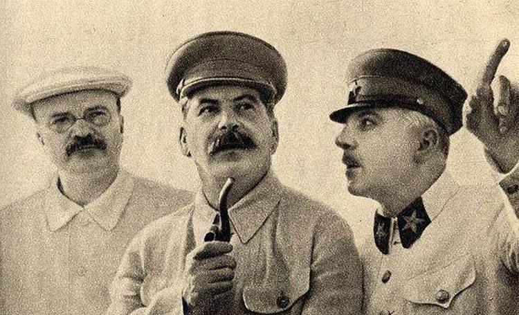 此人打仗很差却当上了苏军元帅,政治手段高明让人不得不服