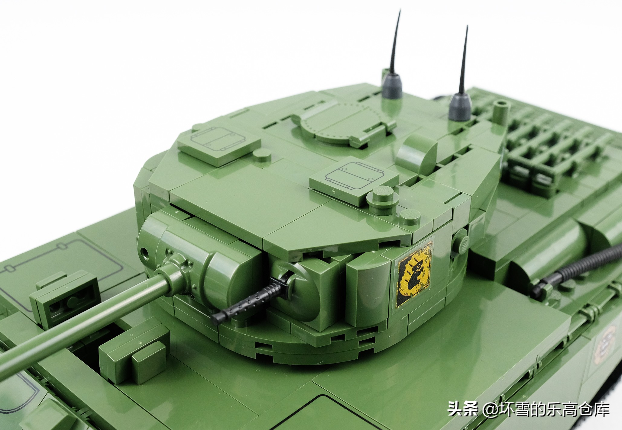 车可以吃胖，红茶不能洒：cobi积木百夫长mk1图文测评