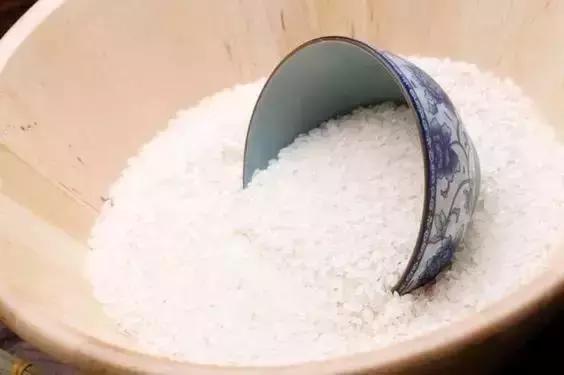 有什么方法洗脸能美白,洗脸美白最简单的方法