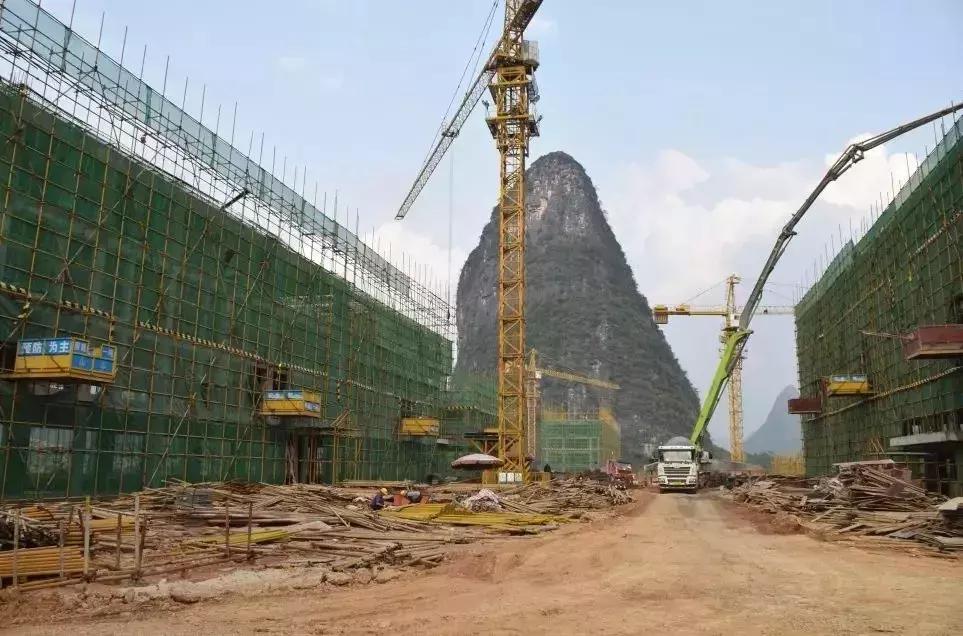 我们都在努力奔跑我们都是追梦人,我们都在努力奔跑都是追梦人2020