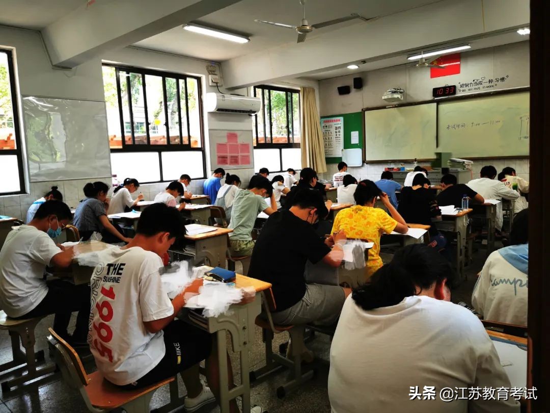 江苏超40万考生参加高考,江苏南京学生数量