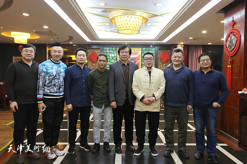 巨龙画院新春团拜活动在江泽福轩大饭店举行