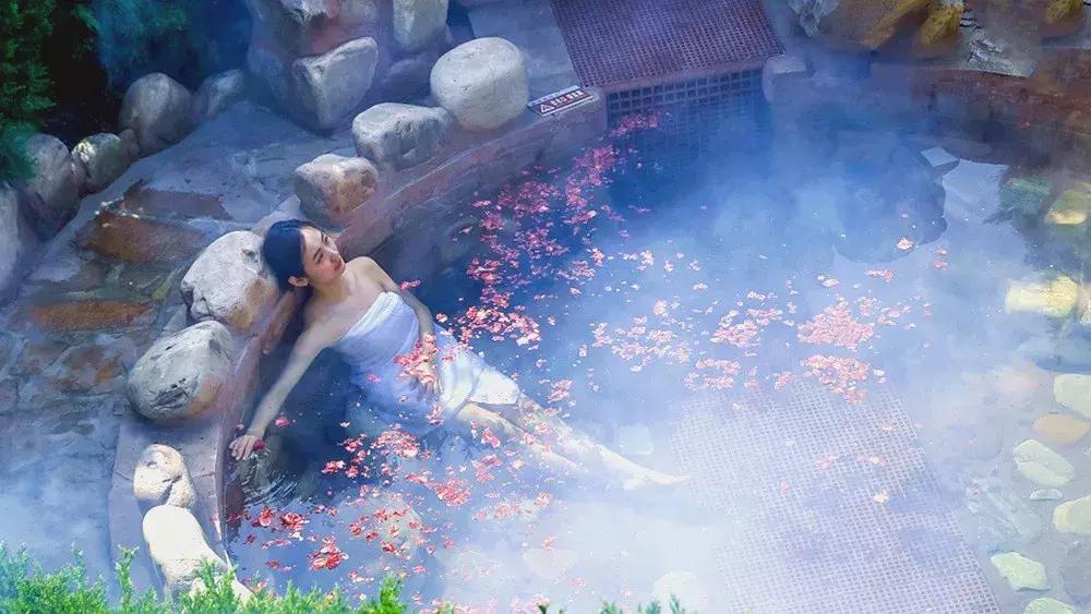 杭州泡汤温泉排行榜最新,冬季国内温泉推荐