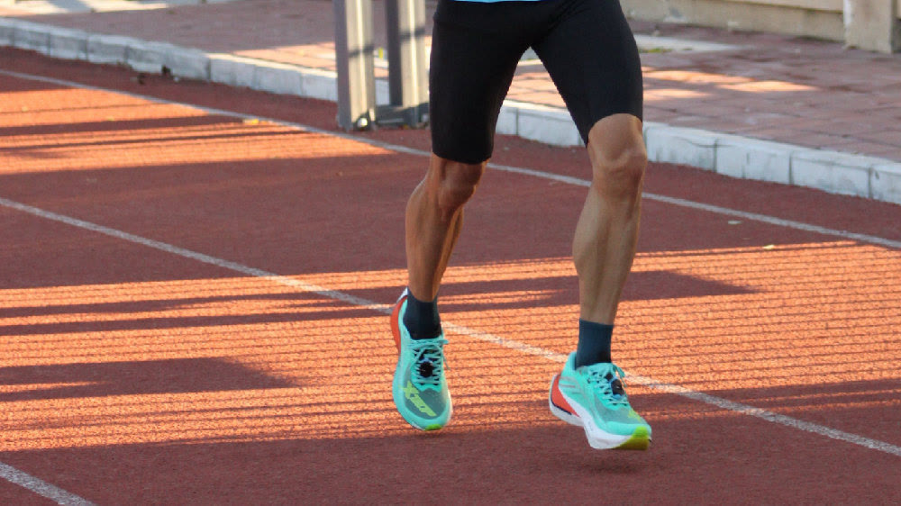 马拉松运动员都穿什么牌子的跑鞋,公认脚感最好的10双跑鞋马拉松