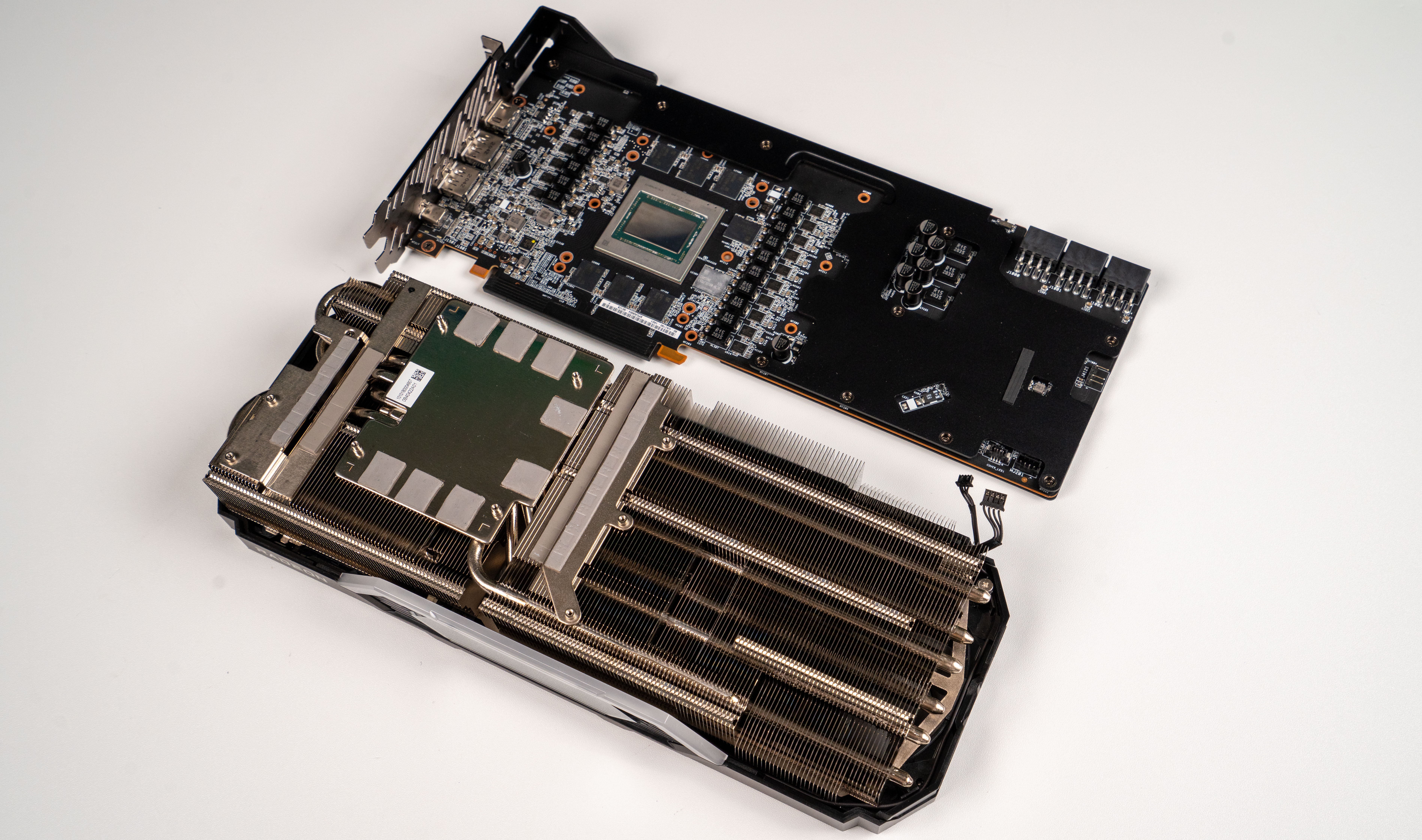 华擎rx6800显卡相当于什么水平,华擎6800显卡测评