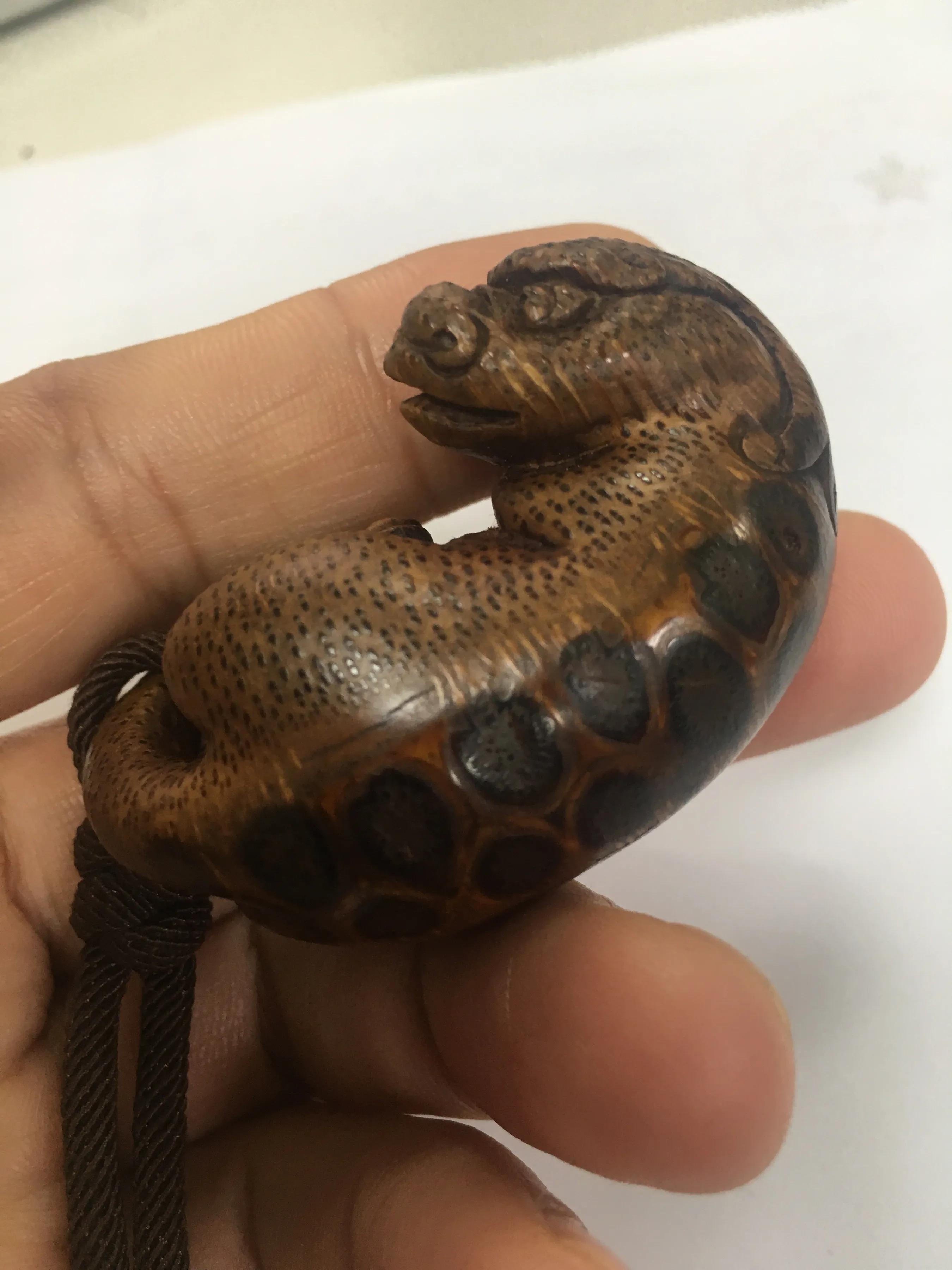 回头鸟根雕,竹根雕狮子值钱吗