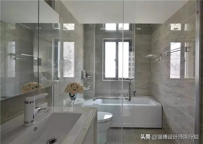 卫生间干湿分离砖墙和玻璃隔断,干湿分离卫生间用推拉门还是隔断