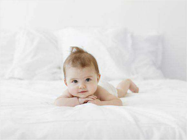 两个月宝宝会哪些技能,两个月宝宝会有什么技能