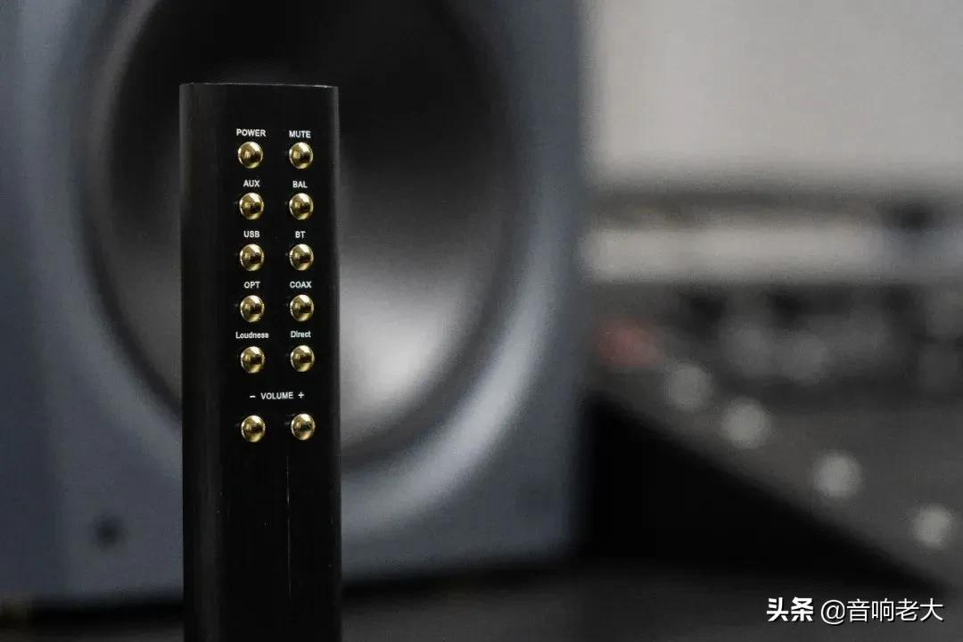 惠威音响D1500参数,惠威d300和惠威d1500怎么选