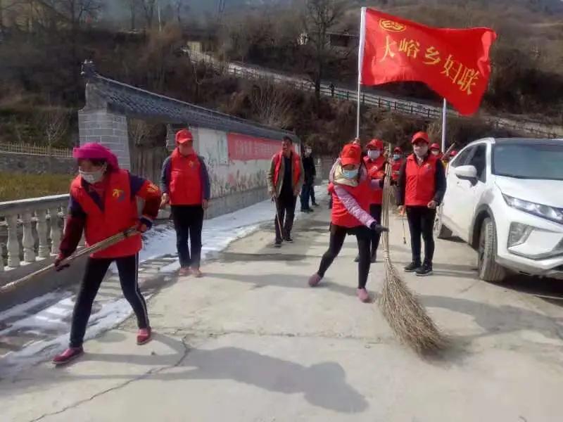 文艺战疫三行情诗,文艺战疫诗六首