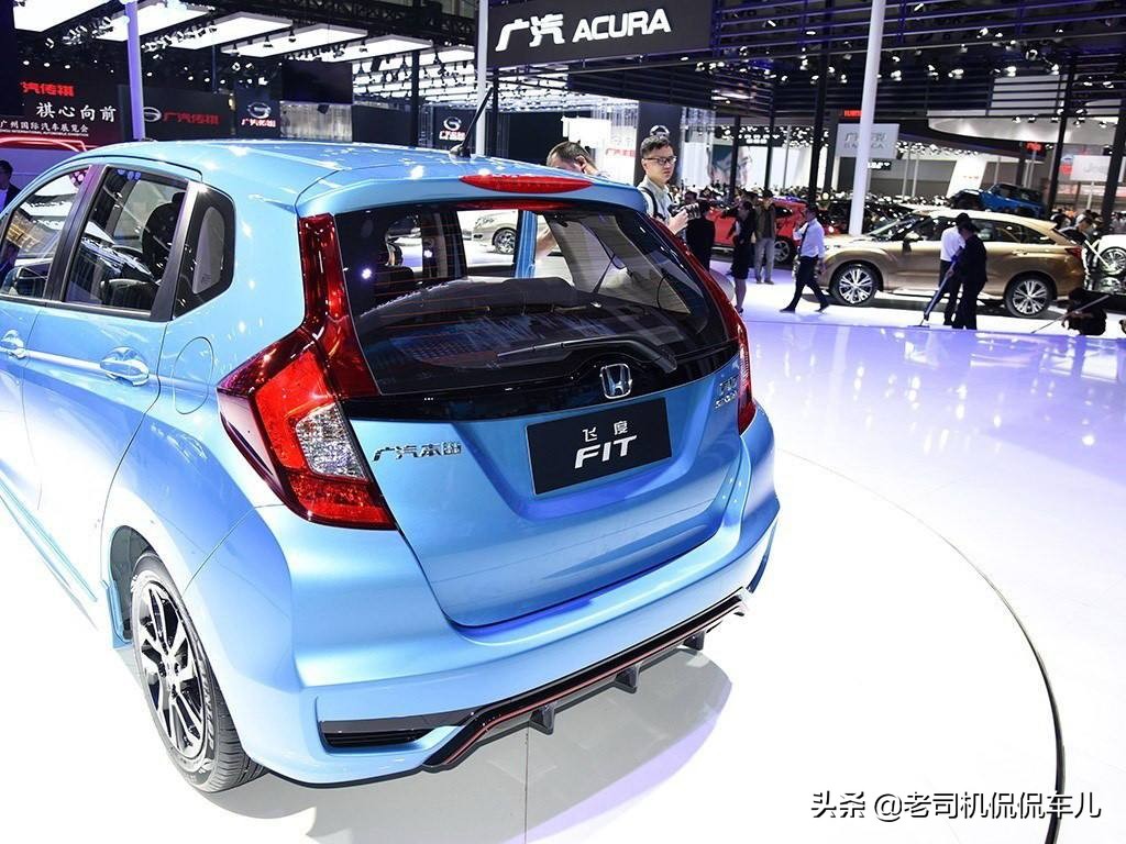 都说日系车省油耐开,飞度上高速要不要配重