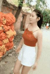 为什么闻自己脚臭后头痛,为什么闻自己脚臭会上瘾