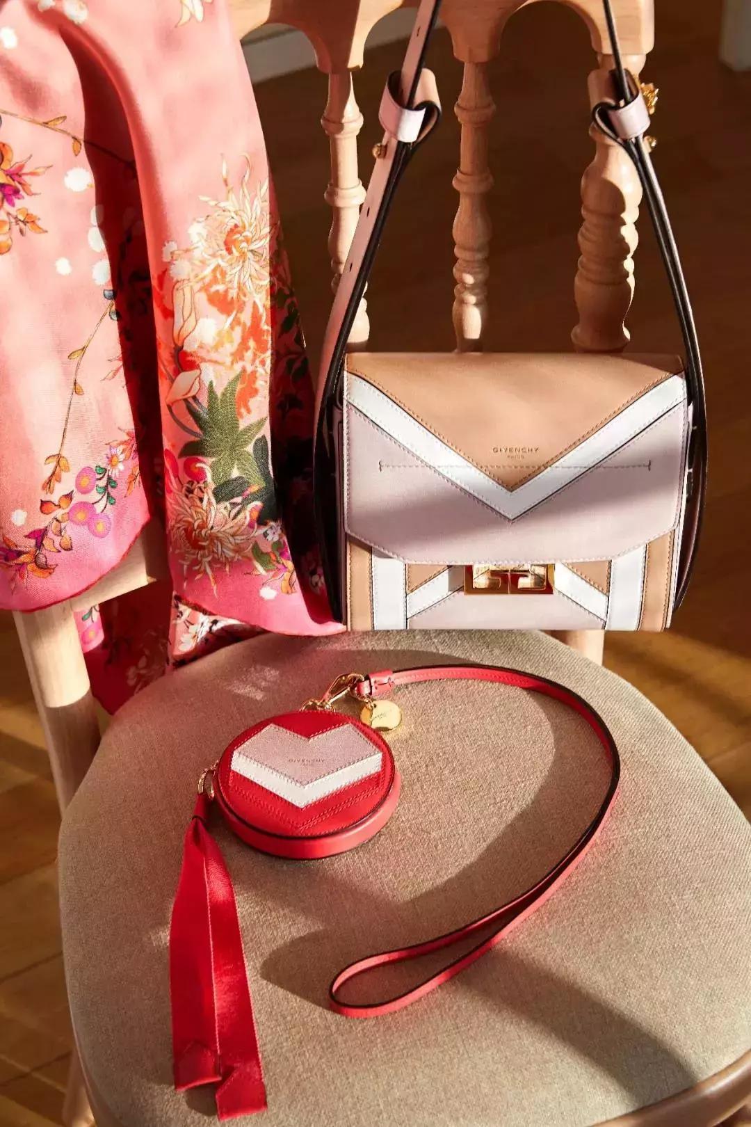 娴极瀹濆吀,娴极瀹濆吀涓婃捣