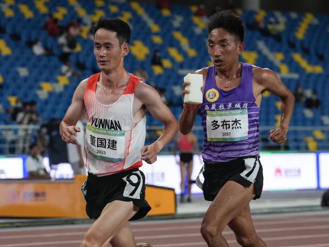多布杰和董国建马拉松世界排名,多布杰彭建华董国建