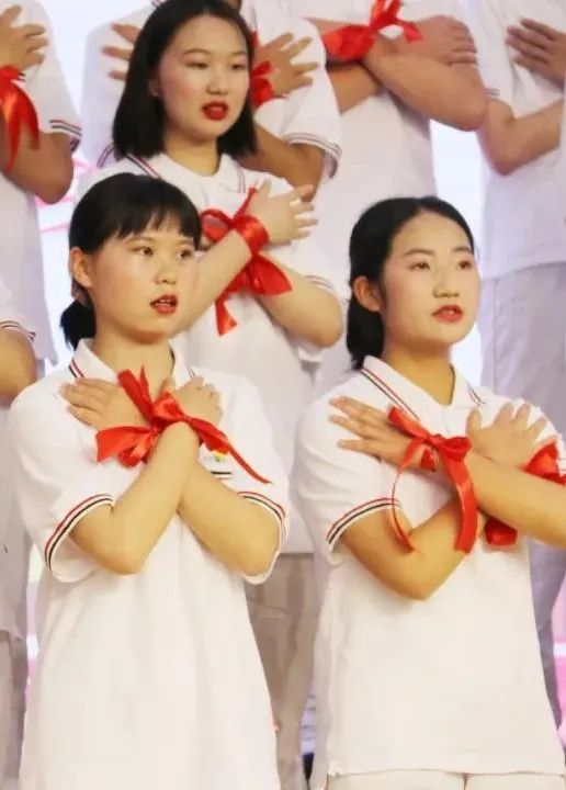 昆三中经开区学校升学率,昆明经开区昆三中校区