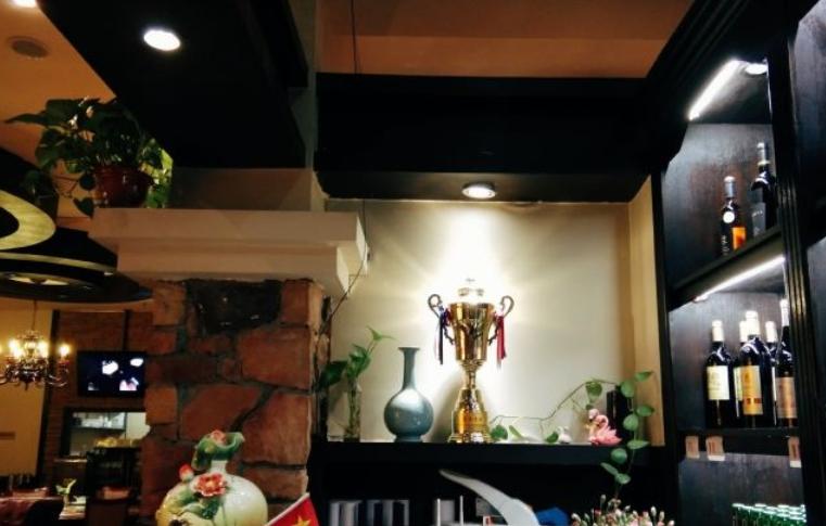 郑州素食自助餐厅,郑州藏在胡同里的盒饭