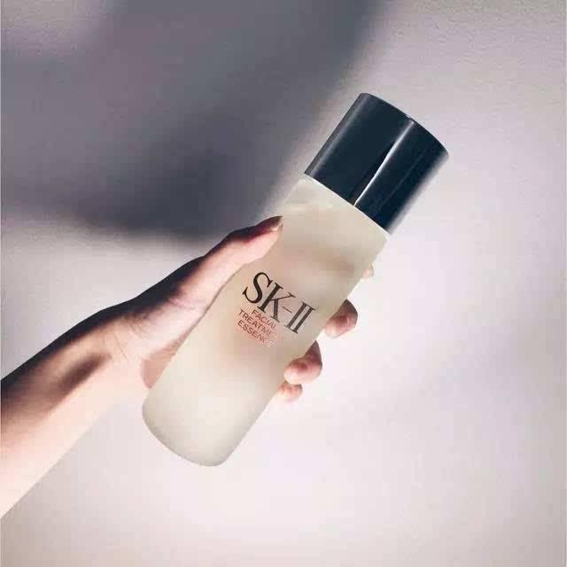 sk-ii神仙水黑色和红色哪个好,sk-ii神仙水参数