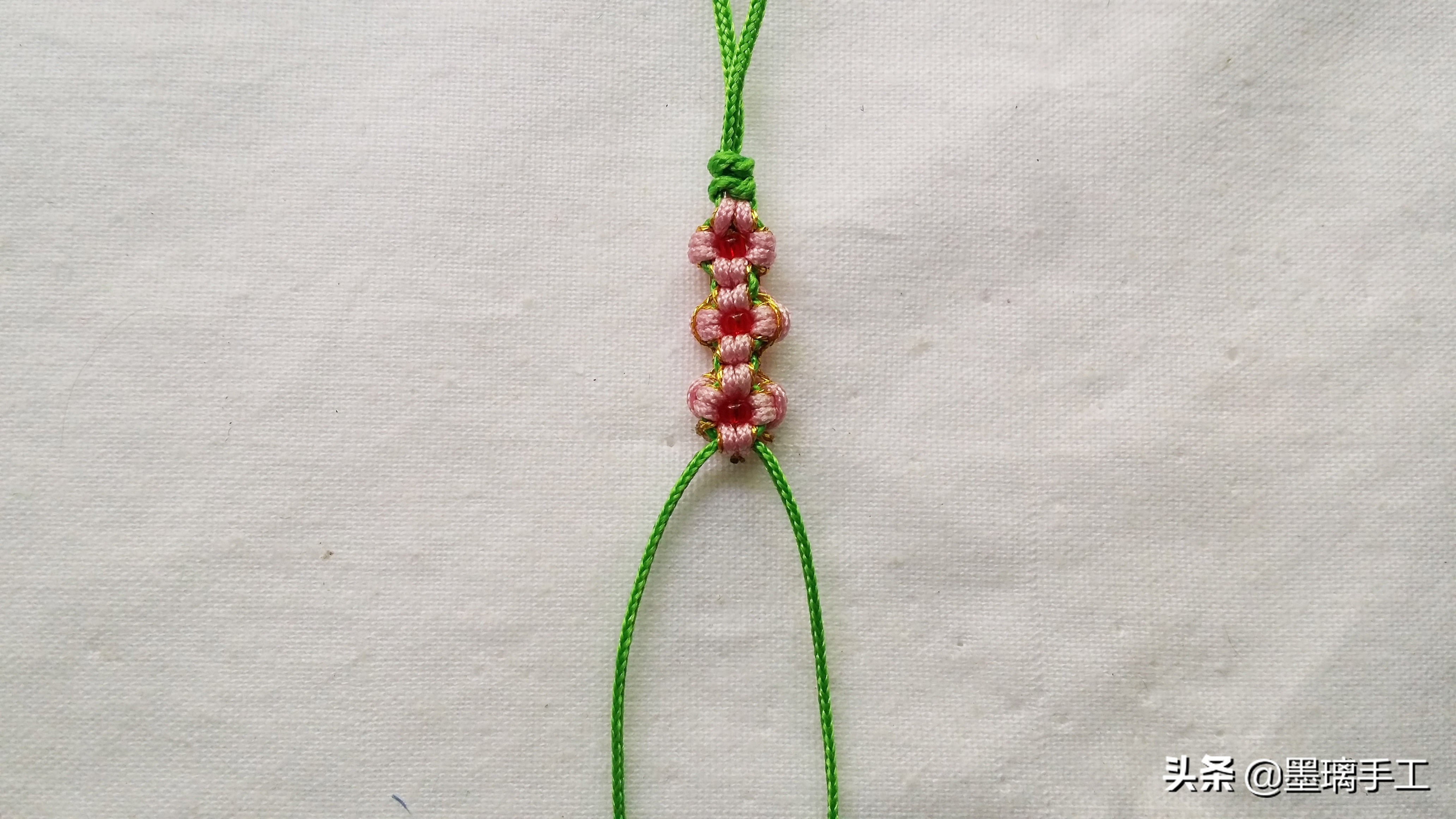 手工编织手链桃花结教程视频,简单手机绳编织教程简单又好看