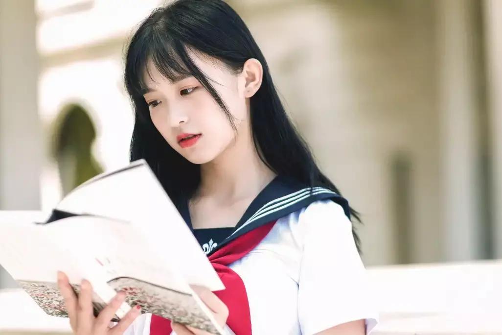 雅诗兰黛dw持妆粉底液30ml无压嘴,雅诗兰黛dw粉底液和兰蔻持妆测评