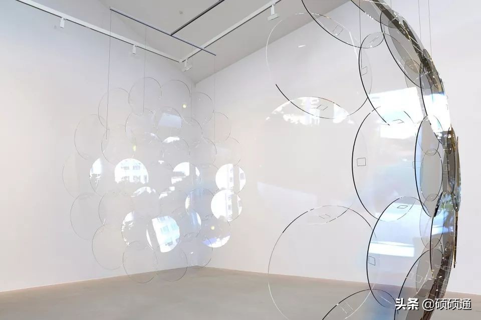 有创意的装置艺术作品图片,有创意的装置艺术作品