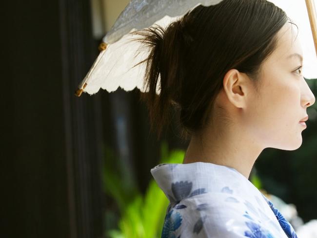 老夫妻婚姻怎么走过来的,老夫老妻的婚姻怎么维持