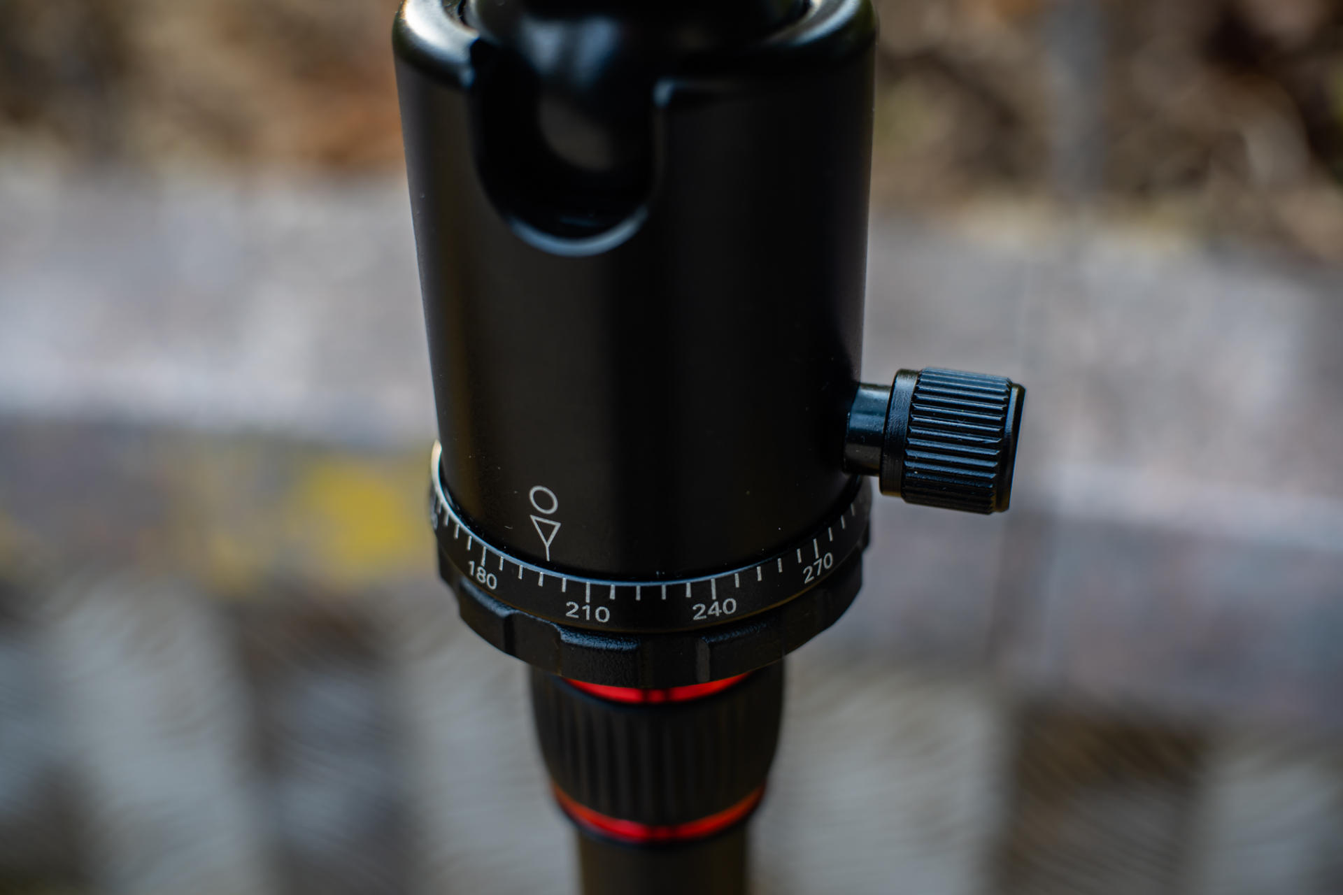 碳纤维三脚架平价推荐,性价比高碳纤维三脚架前十名