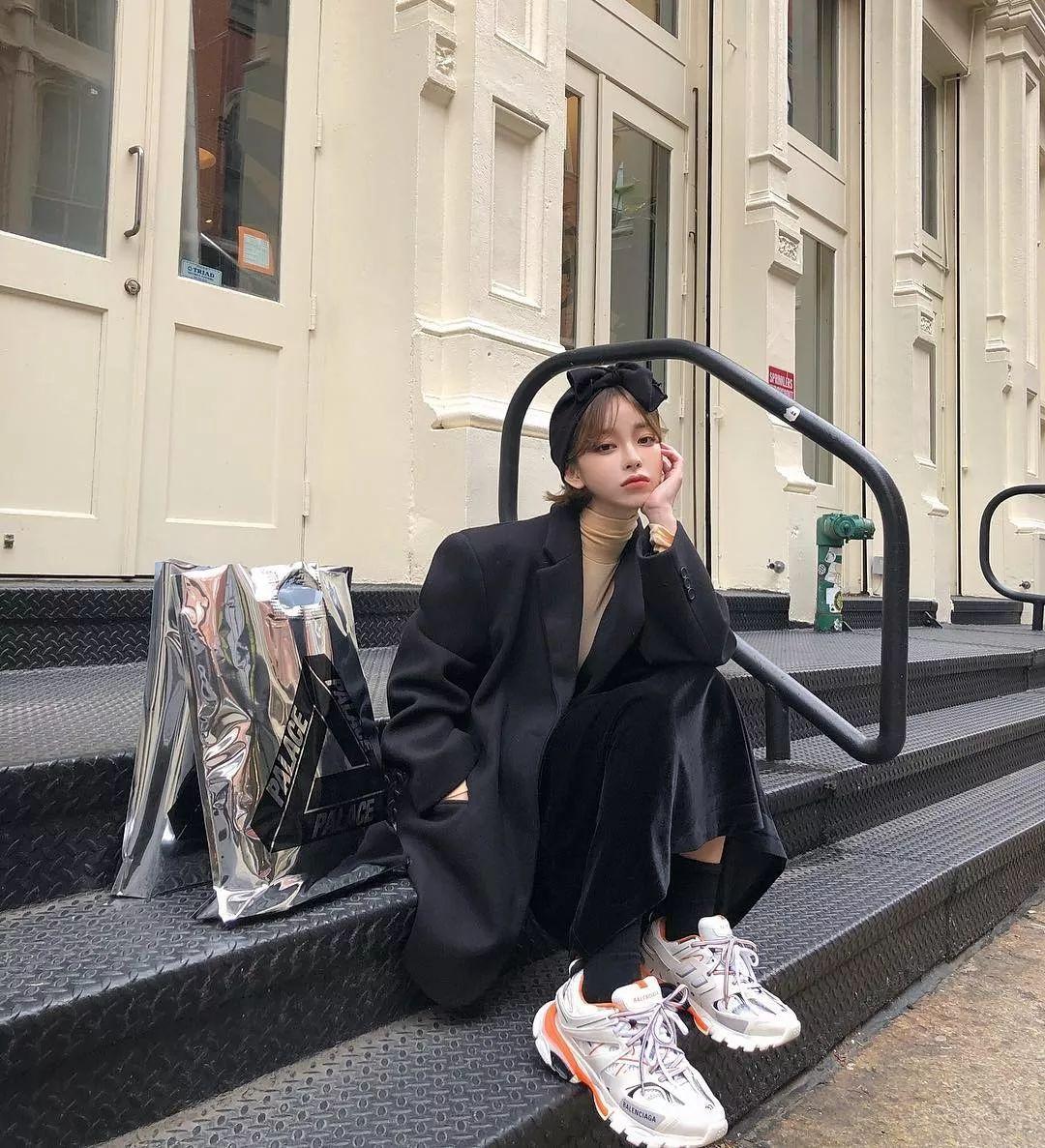 姜泰莉运动款,姜泰莉鞋子