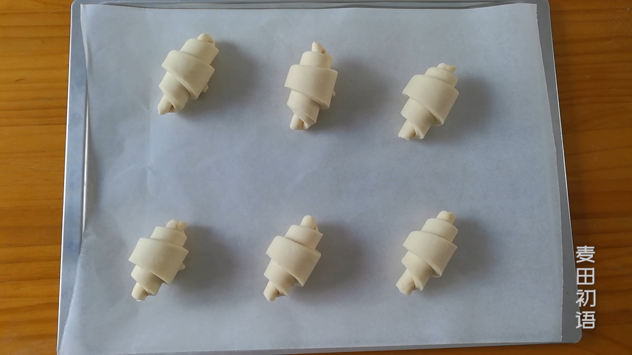 可颂机器开酥的正确方法和步骤,牛角包可颂面包开酥教程视频
