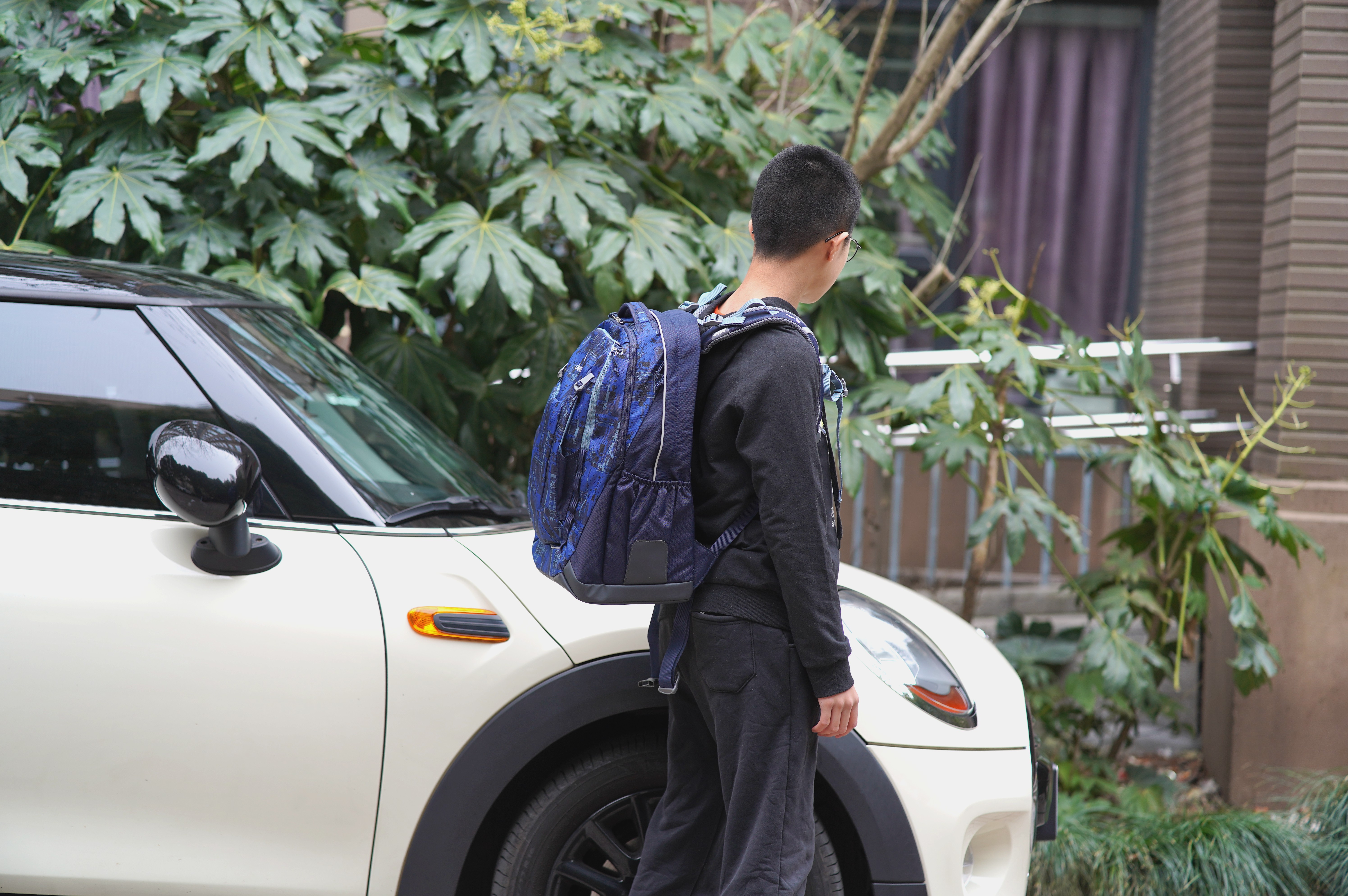 送给熊孩子的新年礼物，多特Deuter护脊儿童书包