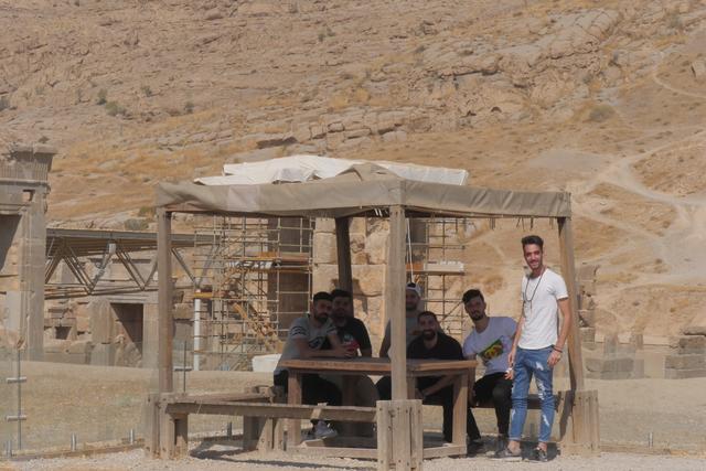 穷游夫妻开着中国车环游骑行记,10万元挑战自驾环游中国边境线