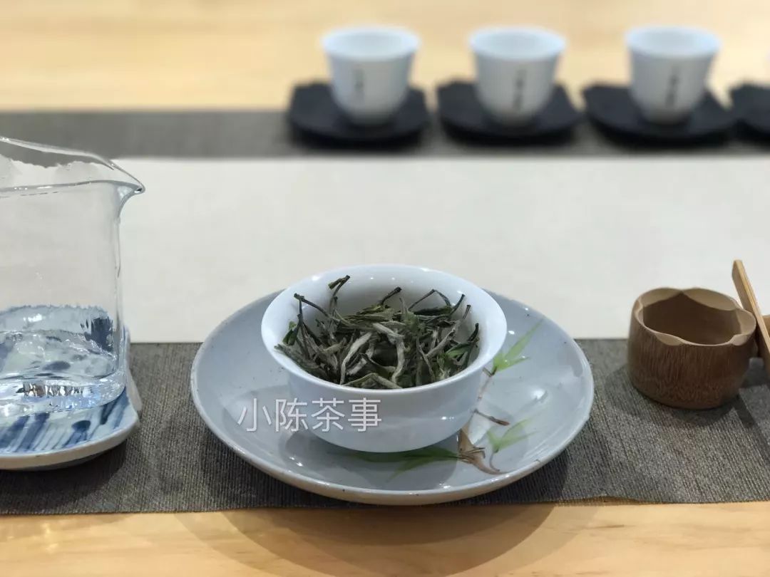 空腹喝茶具体是多长时间,空腹喝绿茶怎样