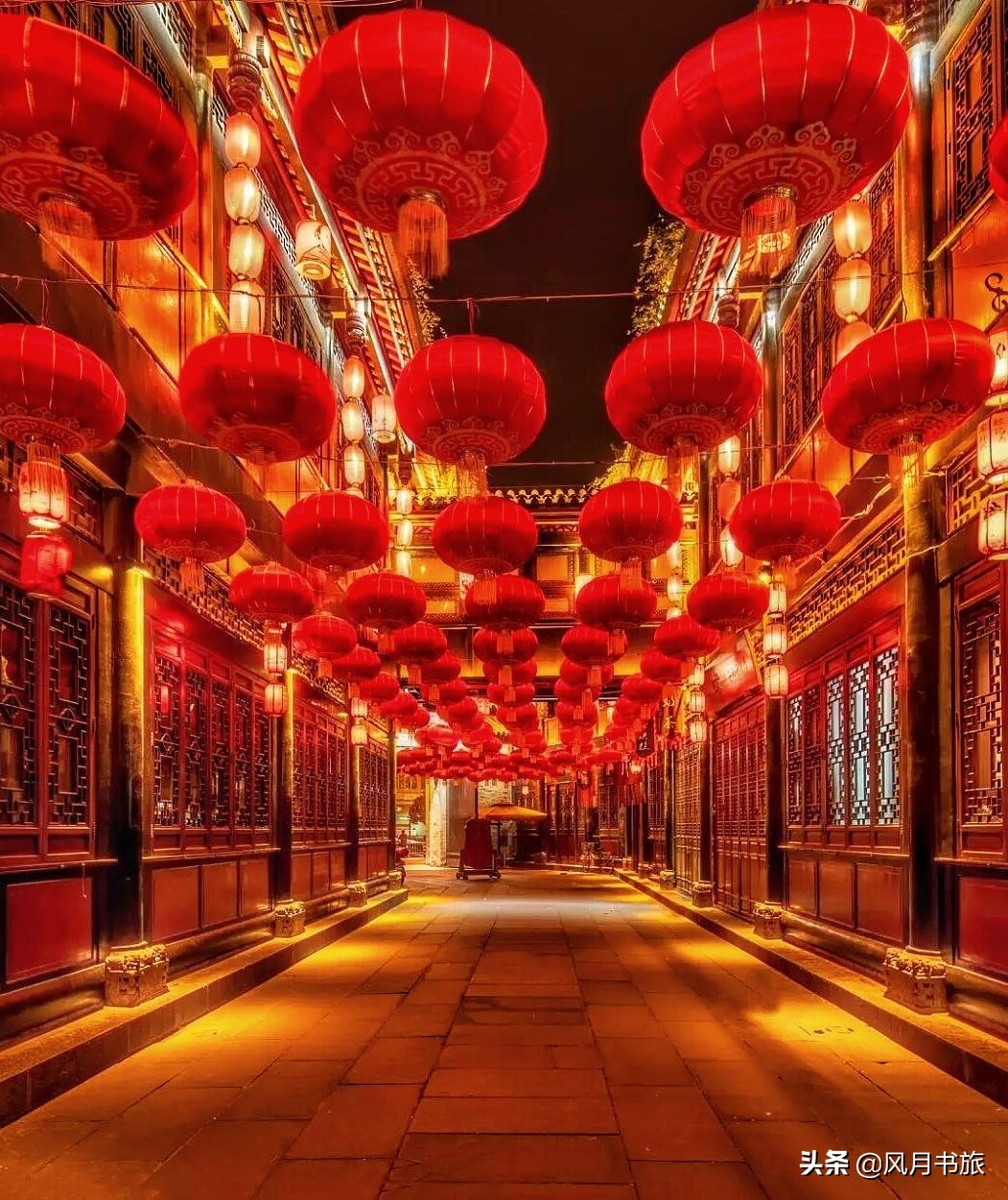 中国成都的锦里古街,成都最低调的三国古镇