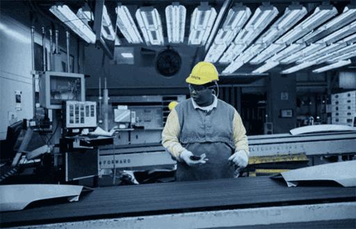 汽车喷漆一般什么价格合适,汽车喷漆各部位价格