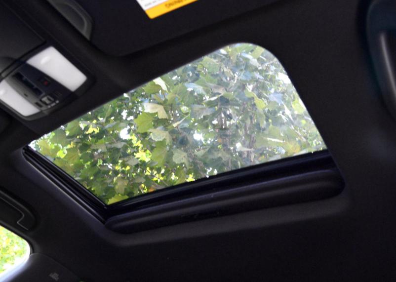 英菲尼迪qx70s绝影版排气管声音,日产英菲尼迪qx70