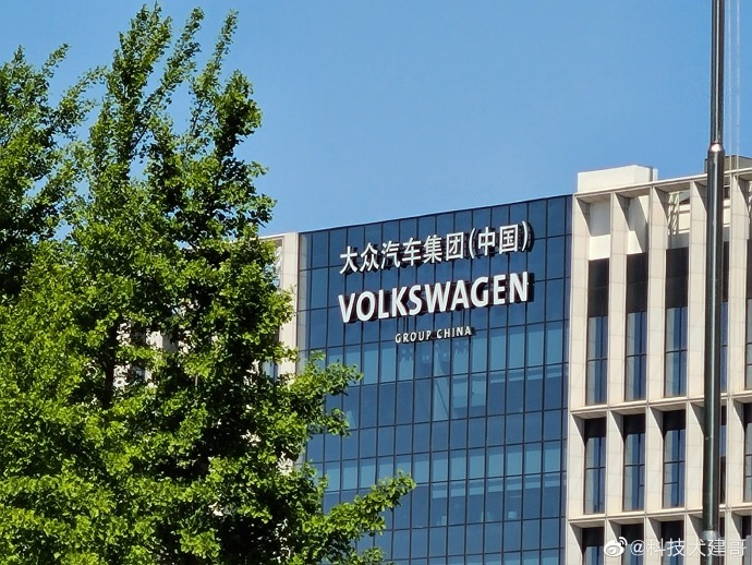 魅族17pro和三星note10+,三星s20和魅族17pro哪个好