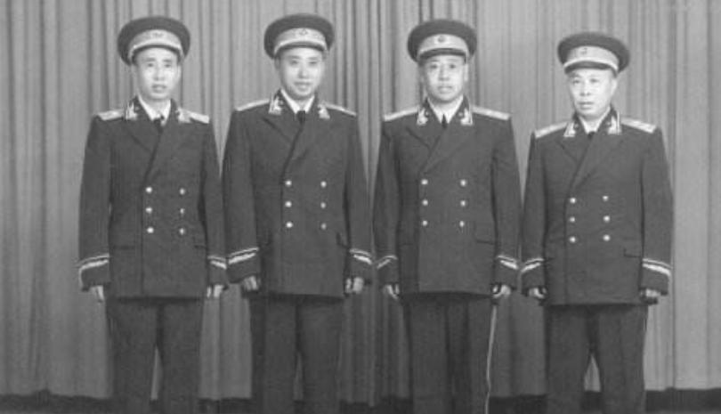 他是开国上将，拼尽全力想要完成战士遗愿，最后却只能说声对不起